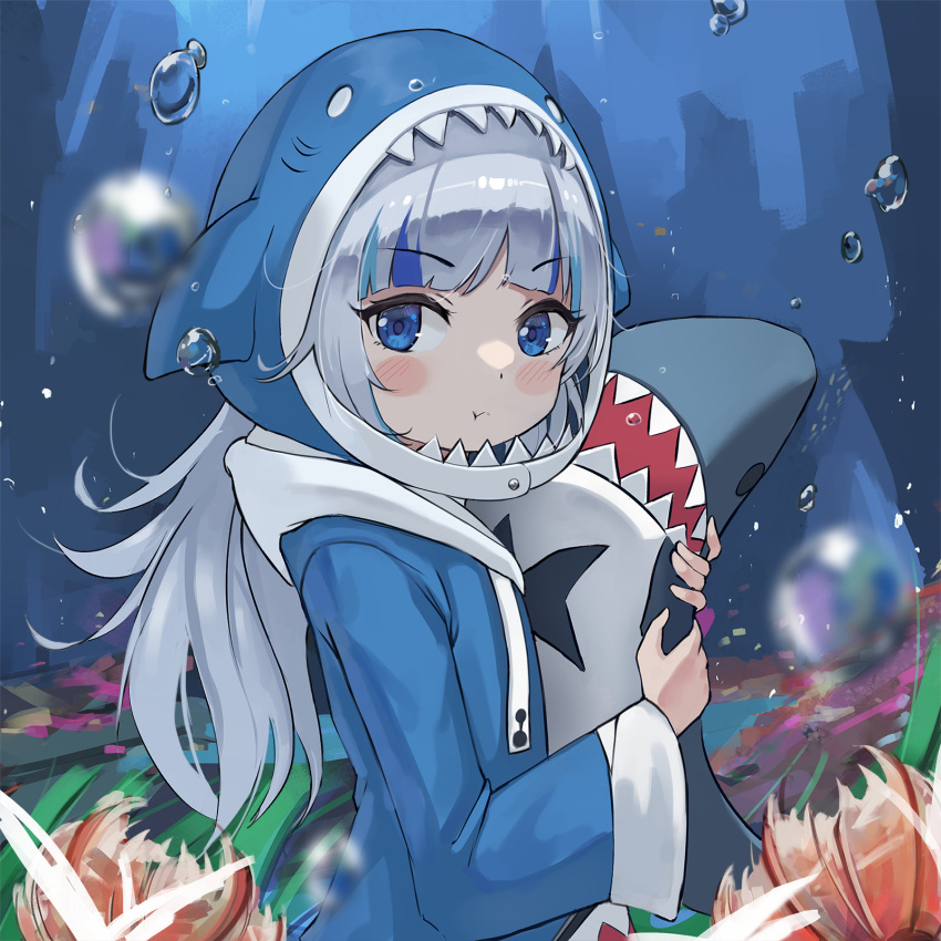 air_bubble animal_hood arms_up blue_background blue_eyes blue_hair blue_hoodie blue_sleeves blush bubble coral eyebrows_visible_through_hair gawr_gura highres holding hololive hololive_english hood hoodie long_hair long_sleeves looking_to_the_side ocean orobou plant pout seaweed shark shark_hood stuffed_animal stuffed_toy underwater upper_body white_hair