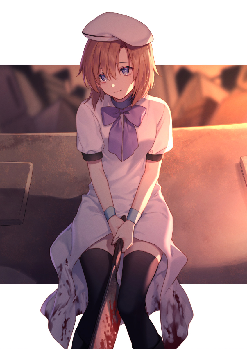 1girl bangs black_legwear blood bloody_clothes bloody_weapon blue_eyes border brown_hair closed_mouth dress front_slit hair_between_eyes hat highres higurashi_no_naku_koro_ni holding holding_weapon medium_hair purple_neckwear risutora_desu ryuuguu_rena short_sleeves sitting smile solo thigh-highs weapon white_border white_dress white_headwear windowboxed zettai_ryouiki