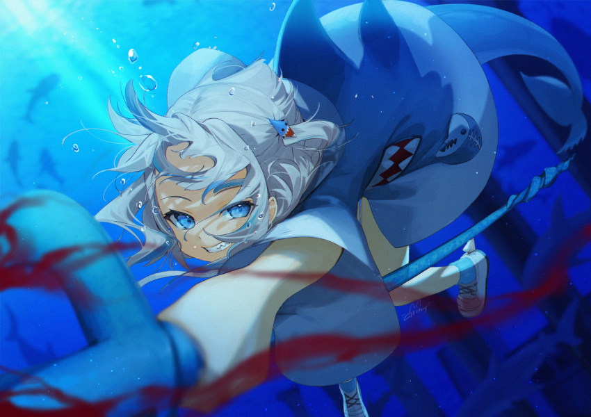 1girl animal_hood ankle_socks blood blood_in_water bloody_weapon blue_eyes blue_legwear blurry_foreground english_commentary fish_tail foreshortening gawr_gura gotoh510 grin highres hololive hololive_english hood light_beam looking_at_viewer polearm rudder_footwear shark shark_girl shark_hood shark_tail sharp_teeth shoes short_hair smile sneakers solo tail teeth trident two_side_up underwater virtual_youtuber weapon white_footwear