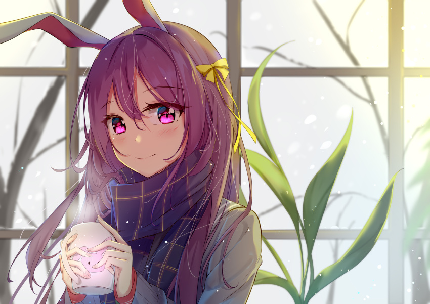 1girl absurdres animal_ears animal_print beige_jacket blurry blurry_background blush bow bunny_print closed_mouth cup diving_penguin eyebrows_visible_through_hair hair_between_eyes hair_bow highres holding holding_cup hot_drink long_hair looking_at_viewer mug plaid plaid_scarf purple_hair rabbit_ears reisen_udongein_inaba scarf smile snow solo steam touhou tree upper_body violet_eyes window winter_clothes yellow_bow