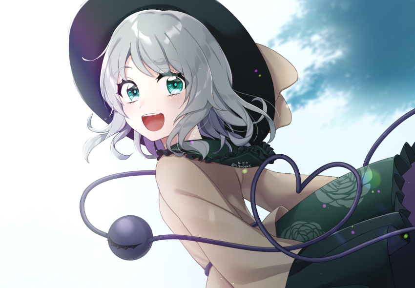 1girl :d artist_name bangs black_headwear bloom blouse bow clouds cloudy_sky commentary eyeball eyebrows_visible_through_hair flat_chest floral_print frilled_shirt_collar frills green_eyes green_skirt hat hat_bow heart heart_of_string highres komeiji_koishi light_green_hair light_rays looking_at_viewer looking_back medium_hair nupeya open_mouth skirt sky sleeves_past_wrists smile solo third_eye touhou upper_body upper_teeth wide_sleeves yellow_blouse yellow_bow