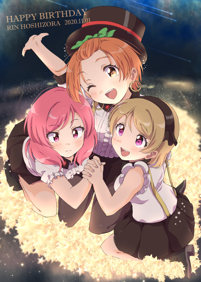 3girls :d bare_arms black_headwear black_skirt blush character_name city_lights dated earrings flying forehead frilled_sleeves frills graphite_(medium) happy_birthday hat hello_hoshi_wo_kazoete highres holding_hands hoop_earrings hoshizora_rin interlocked_fingers jewelry kneeling koizumi_hanayo looking_at_another looking_at_viewer love_live! love_live!_school_idol_project love_live!_the_school_idol_movie miniskirt multiple_girls nishikino_maki open_mouth orange_hair pleated_skirt seiza sen_(sen0910) shirt short_hair sitting skirt sky smile star_(sky) starry_sky suspenders traditional_media upper_teeth white_shirt yellow_eyes