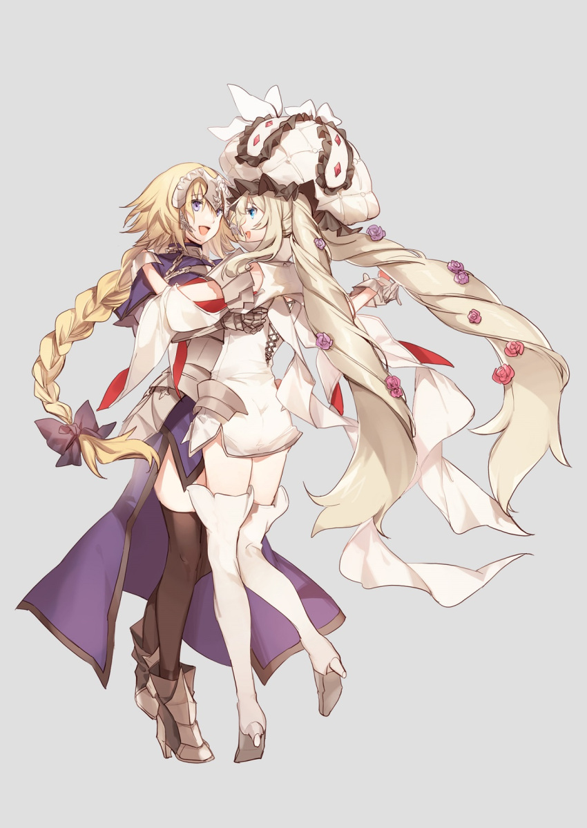 2girls :d armor armored_dress black_bow black_legwear blonde_hair blue_dress blue_eyes boots bow braid braided_ponytail chain dancing dress eye_contact fate/grand_order fate_(series) faulds flower full_body gloves grey_background hair_bow hair_flower hair_ornament hand_on_another's_shoulder hat headpiece high_heels highres holding_hands jeanne_d'arc_(fate) jeanne_d'arc_(fate)_(all) long_hair looking_at_another marie_antoinette_(fate/grand_order) multiple_girls no-kan open_mouth pink_flower pink_rose ponytail purple_flower purple_rose rose short_dress silver_hair simple_background smile standing thigh-highs thigh_boots very_long_hair white_dress white_footwear white_gloves white_headwear