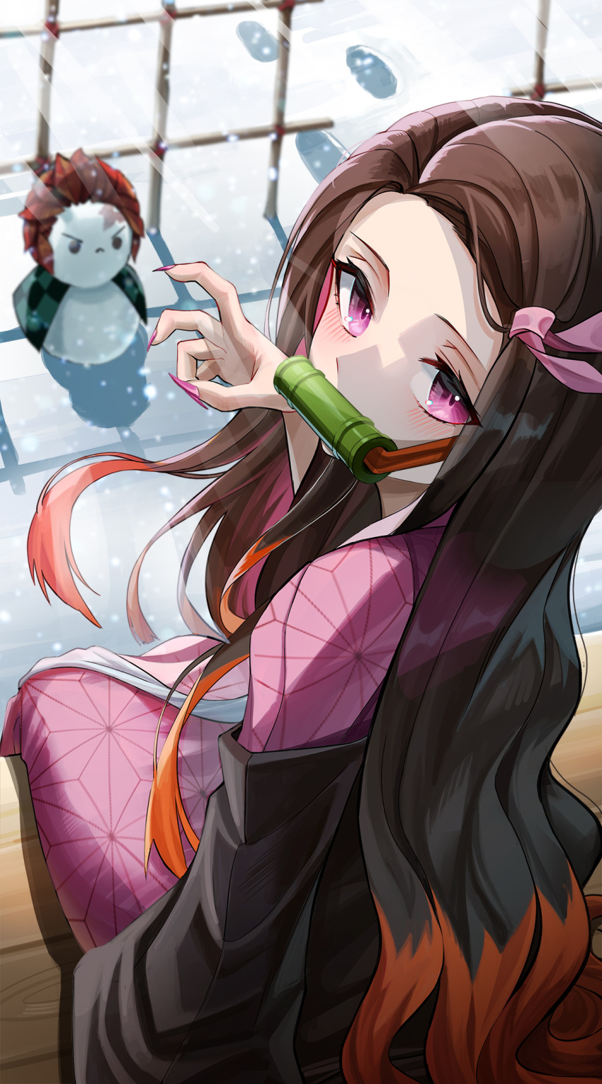 1girl bamboo bangs bit_gag black_hair brown_hair checkered fingernails footprints forehead gag hair_ribbon highres japanese_clothes jsih kamado_nezuko kamado_tanjirou kimetsu_no_yaiba kimono long_fingernails long_hair looking_at_viewer looking_back mouth_hold multicolored_hair off_shoulder open_clothes parted_bangs pink_eyes pink_kimono pink_nails pink_ribbon ribbon sharp_fingernails sitting snow snowing snowman solo two-tone_hair v-shaped_eyebrows very_long_hair