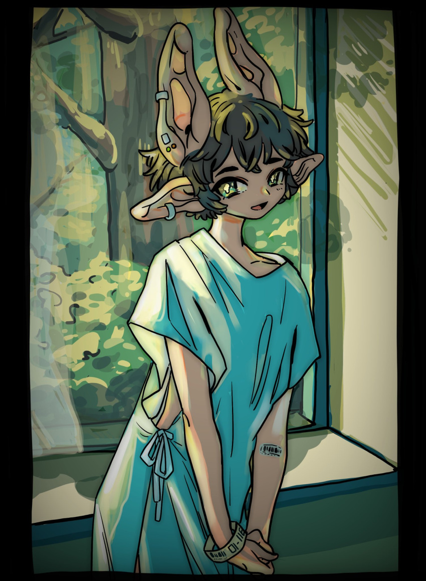 +_+ 1boy :d androgynous black_border black_hair border cowboy_shot ear_clip earrings extra_ears glass green_eyes head_tilt highres hospital_band hospital_gown jewelry looking_at_viewer open_mouth original shima_(wansyon144) short_hair short_sleeves smile solo tree yellow_pupils