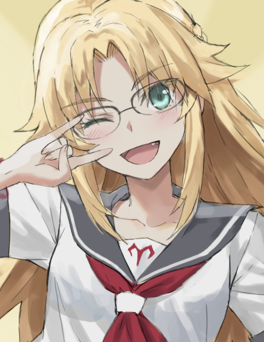 1girl bangs blush breasts fate/apocrypha fate_(series) green_eyes highres long_hair looking_at_viewer mordred_(fate) mordred_(fate)_(all) neckerchief open_mouth parted_bangs sailor_collar school_uniform serafuku shirt sidelocks small_breasts smile tonee white_shirt