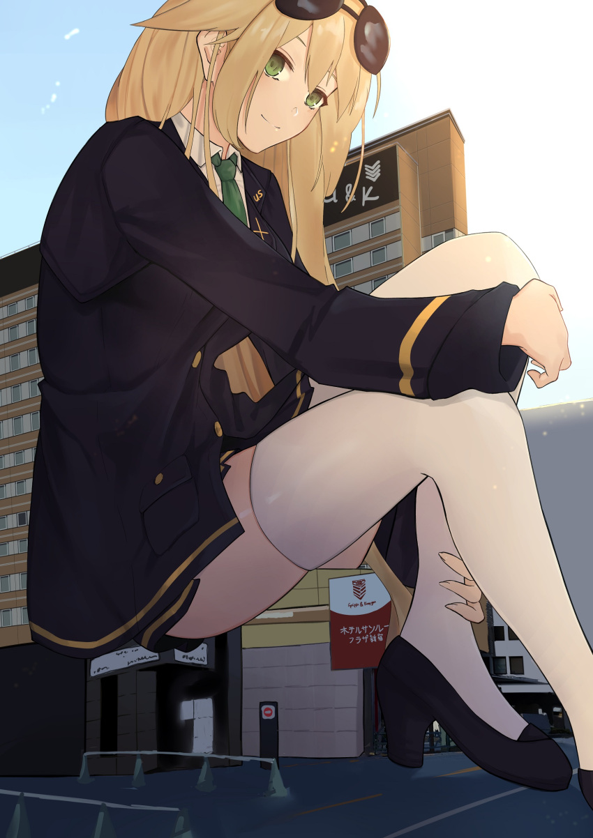 1girl absurdres black_footwear black_jacket black_skirt blazer blonde_hair bow buttons cityscape collared_shirt eyewear_on_head giant giantess girls_frontline green_bow green_eyes gun hands_on_own_knees high_heels highres jacket long_hair looking_at_viewer low-tied_long_hair m1918_bar m1918_bar_(girls_frontline) machine_gun miniskirt necktie object_namesake pleated_skirt school_uniform shirt shiryuu_akira sidelocks sitting skirt smile sunglasses thigh-highs very_long_hair weapon white_legwear white_shirt wing_collar zettai_ryouiki