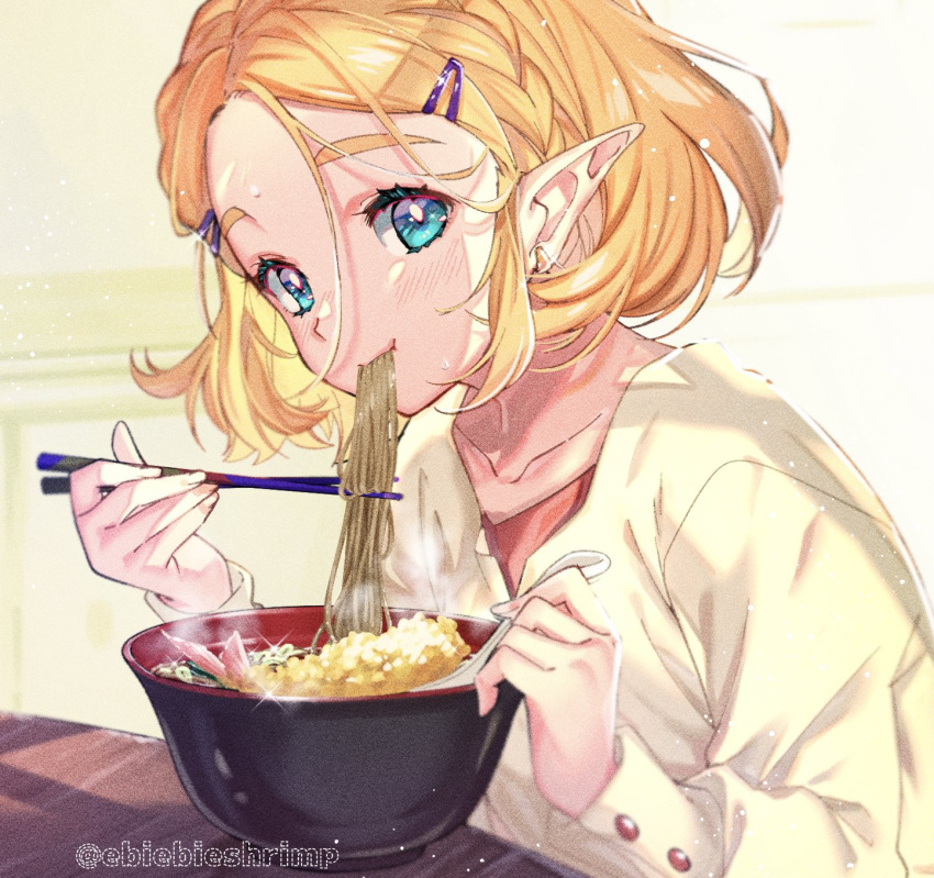 1girl alternate_costume bangs blonde_hair blue_eyes blush bowl braid casual chopsticks closed_mouth collarbone commentary eating food glint hair_between_eyes hair_ornament hairclip highres looking_at_viewer noodles parted_bangs pointy_ears princess_zelda shirt short_hair shuri_(84k) soba solo spoon sweat tempura the_legend_of_zelda the_legend_of_zelda:_breath_of_the_wild the_legend_of_zelda:_breath_of_the_wild_2 thick_eyebrows twitter_username upper_body white_shirt