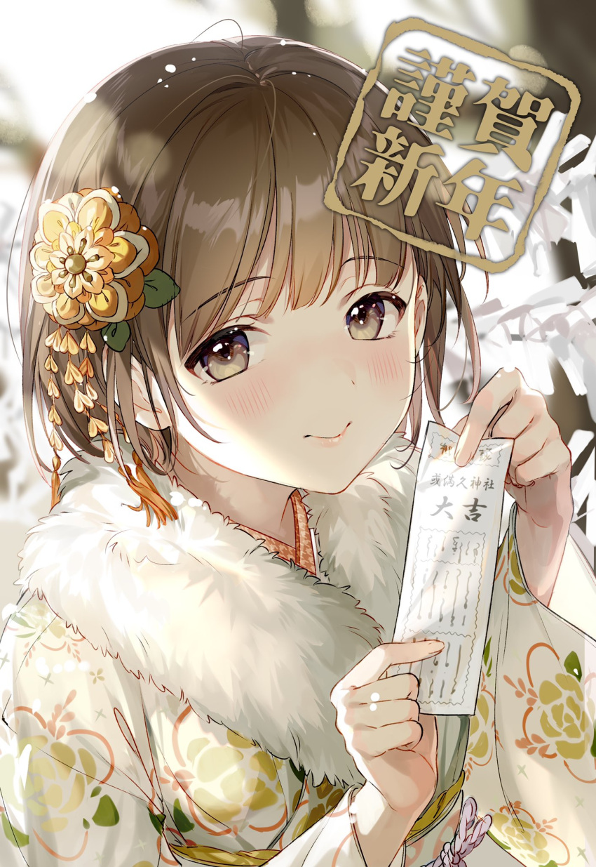 1girl al_mican bangs blush brown_eyes brown_hair closed_mouth commentary_request eyebrows_visible_through_hair fur_collar hair_ornament highres holding japanese_clothes kimono long_sleeves looking_at_viewer new_year original short_hair smile solo translation_request upper_body wide_sleeves yellow_kimono