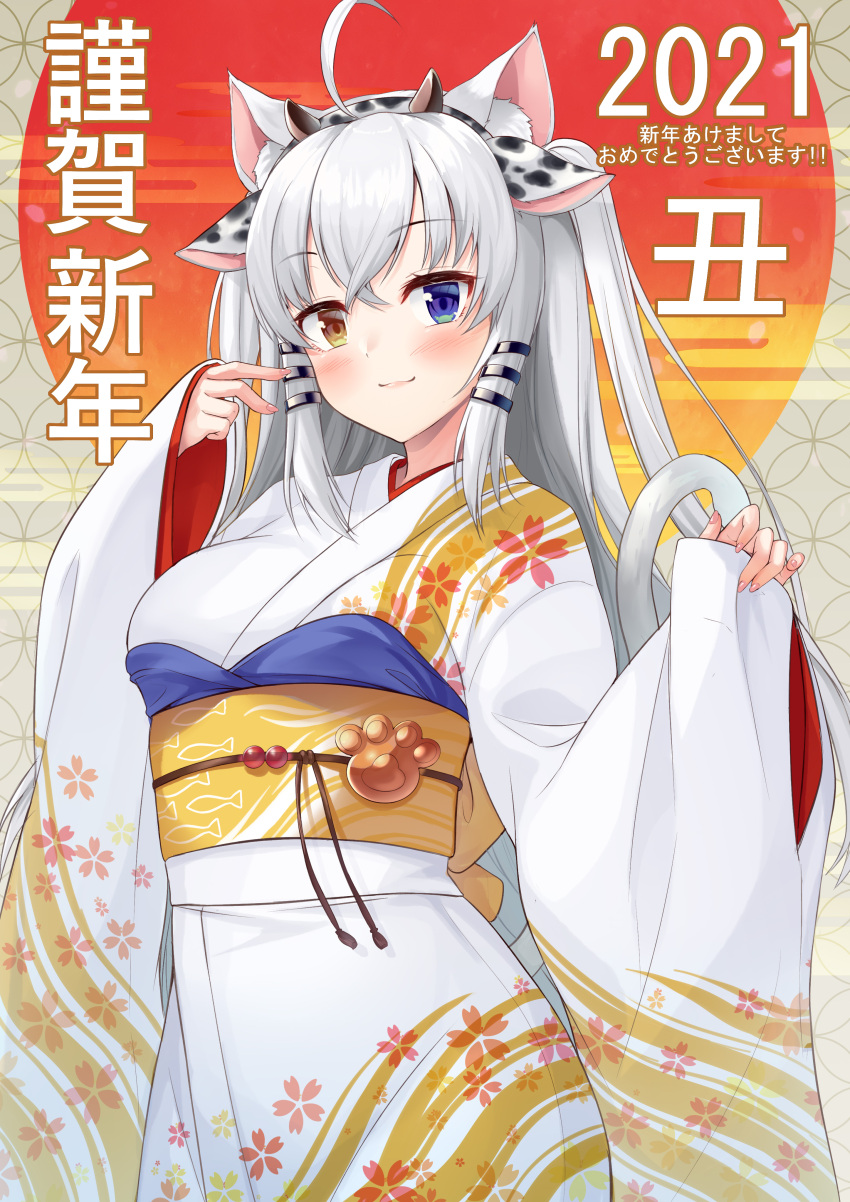 1girl 2021 absurdres animal_ears bangs blue_eyes blush brown_eyes cat_ears cat_girl cat_tail closed_mouth cow_ears cow_horns cowboy_shot egasumi eyebrows_visible_through_hair fake_animal_ears fake_horns floral_print furisode hairband hands_up heterochromia highres horns japanese_clothes kimono long_sleeves looking_at_viewer new_year obi original print_kimono sash sidelocks silver_hair smile solo sun tail tenneko_yuuri translation_request two-tone_hairband two_side_up v white_kimono wide_sleeves