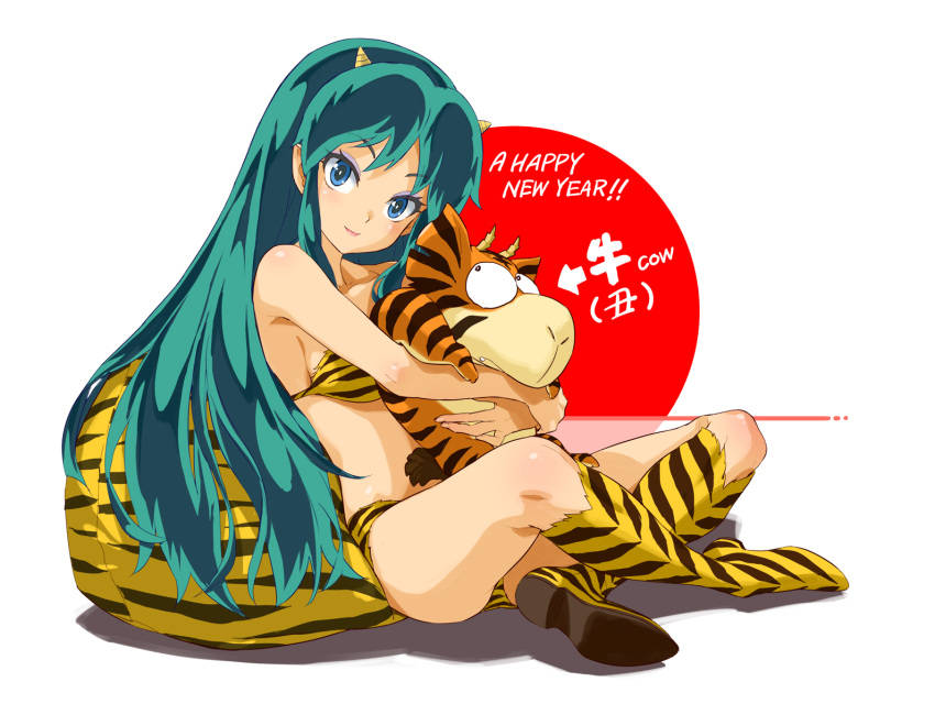 1boy 1girl animal_print bikini blue_eyes boots commentary_request cushion eyebrows_visible_through_hair eyeshadow full_body green_hair happoubi_jin happy_new_year horns hug hug_from_behind knee_boots long_hair looking_at_viewer lum makeup new_year oni oni_horns rei_(urusei_yatsura) simple_background sitting smile strapless strapless_bikini sun swimsuit tiger_print tiger_stripes urusei_yatsura white_background