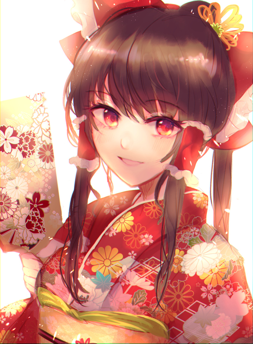 1girl :d bangs bloom blush bow breasts brown_hair commentary_request eyebrows_visible_through_hair fan floral_print frills hair_between_eyes hair_bow hair_tubes hakurei_reimu highres holding holding_fan japanese_clothes kimono long_hair looking_at_viewer medium_breasts obi open_mouth ponytail red_bow red_eyes red_kimono sango_(coral0707) sash sidelocks simple_background smile solo touhou upper_body white_background
