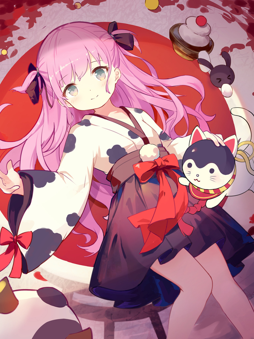 &gt;_&lt; 1girl animal animal_print black_bow black_hakama blush bow breasts closed_eyes closed_mouth commentary_request cow_print dog feet_out_of_frame grey_eyes hair_bow hakama highres japanese_clothes kagami_mochi katou_umi kimono leilin long_hair long_sleeves looking_at_viewer lying on_back pink_hair print_kimono rabbit small_breasts smile solo summer_pockets two_side_up very_long_hair white_kimono wide_sleeves