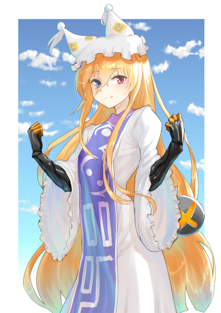 1girl absurdres bangs blonde_hair blue_eyes clouds commentary_request cosplay dress eyebrows_visible_through_hair eyes_visible_through_hair g41_(girls_frontline) girls_frontline hair_between_eyes hair_ornament hat heterochromia highres long_hair mechanical_arm pillow_hat red_eyes sky smile solo tabard touhou very_long_hair white_dress yakumo_ran yakumo_ran_(cosplay)