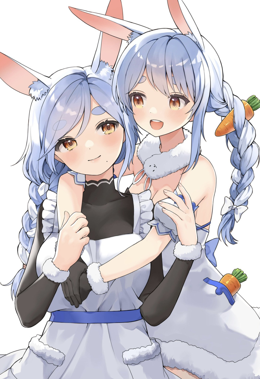 2girls :d animal_ear_fluff animal_ears bangs bare_shoulders black_gloves blue_hair braid carrot carrot_hair_ornament commentary detached_sleeves don-chan_(usada_pekora) extra_ears eyebrows_visible_through_hair food_themed_hair_ornament fur-trimmed_gloves fur_trim gloves hair_ornament highres hikimayu hololive hug hug_from_behind long_hair long_sleeves looking_at_another mole mole_under_mouth mother_and_daughter multicolored_hair multiple_girls open_mouth orange_eyes pekomama puffy_detached_sleeves puffy_sleeves rabbit_ears rabbit_girl short_eyebrows simple_background smile swept_bangs tate_yukimi twin_braids two-tone_hair upper_teeth usada_pekora virtual_youtuber white_background white_hair