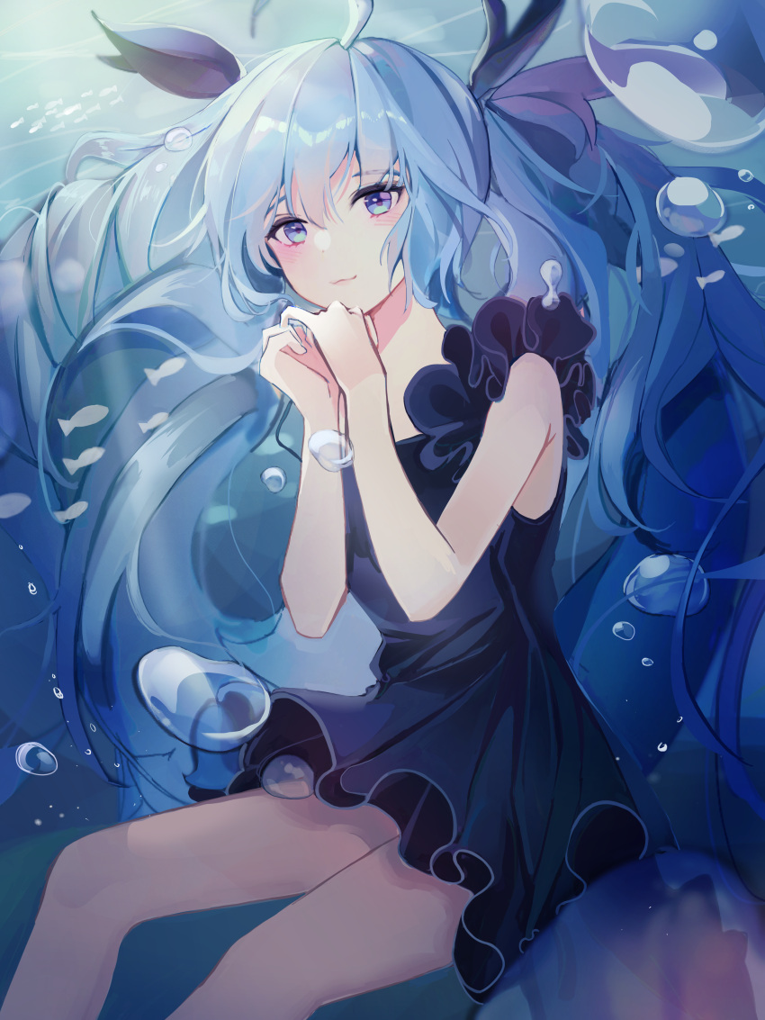 1girl :3 absurdres air_bubble black_dress blue_eyes blue_hair bubble caustics commentary cowboy_shot dress english_commentary fish frilled_dress frills hair_ribbon hands_together hatsune_miku highres long_hair looking_at_viewer mungduck ribbon shinkai_shoujo_(vocaloid) smile solo twintails underwater very_long_hair vocaloid