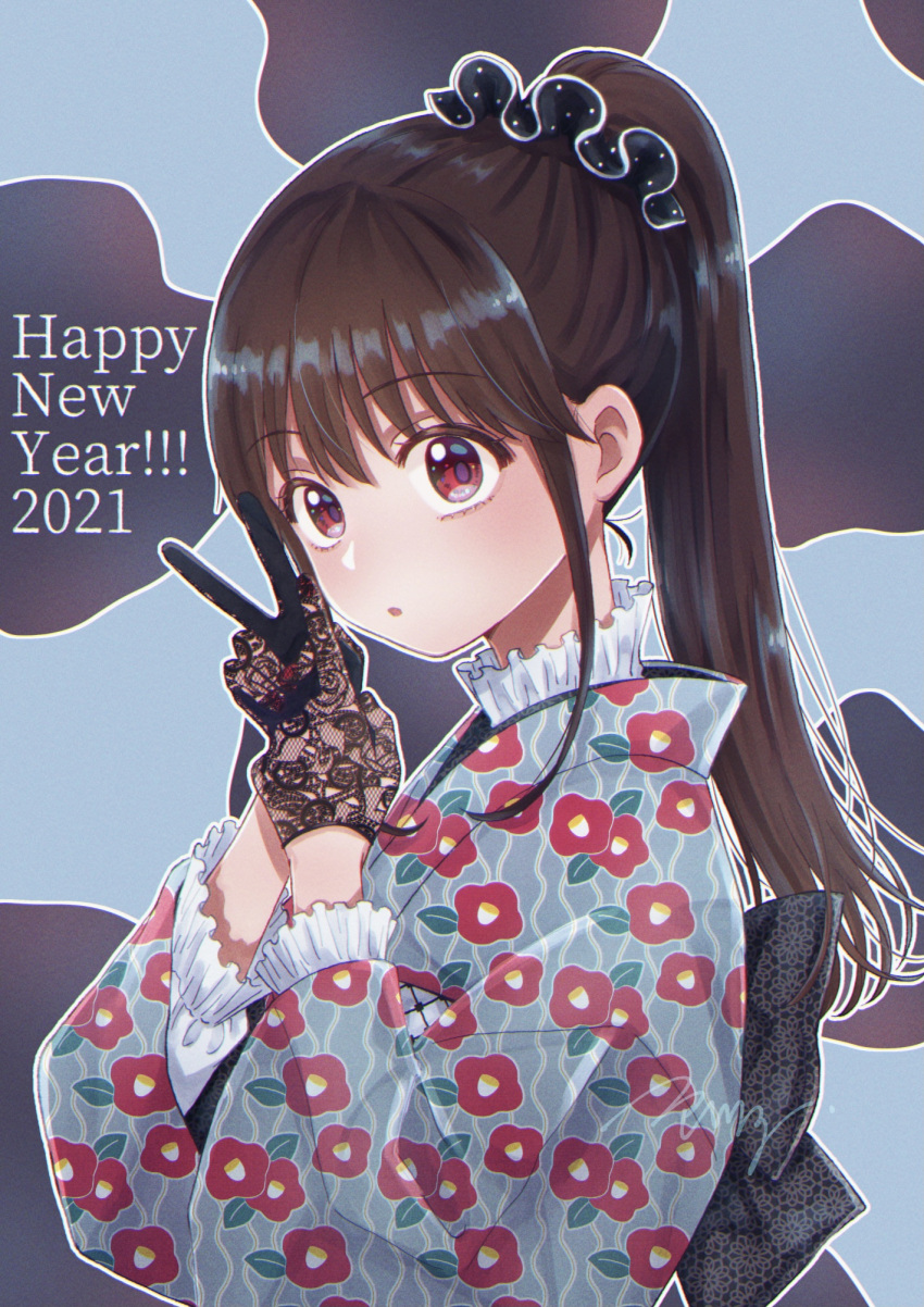 1girl 2021 :o bangs black_gloves black_scrunchie brown_hair commentary_request eyebrows_visible_through_hair floral_print gloves grey_kimono hair_between_eyes hair_ornament hair_scrunchie hands_up happy_new_year highres isshokuitaru japanese_clothes kimono long_hair long_sleeves looking_at_viewer nengajou new_year original parted_lips ponytail print_kimono red_eyes scrunchie see-through signature solo unmoving_pattern upper_body v