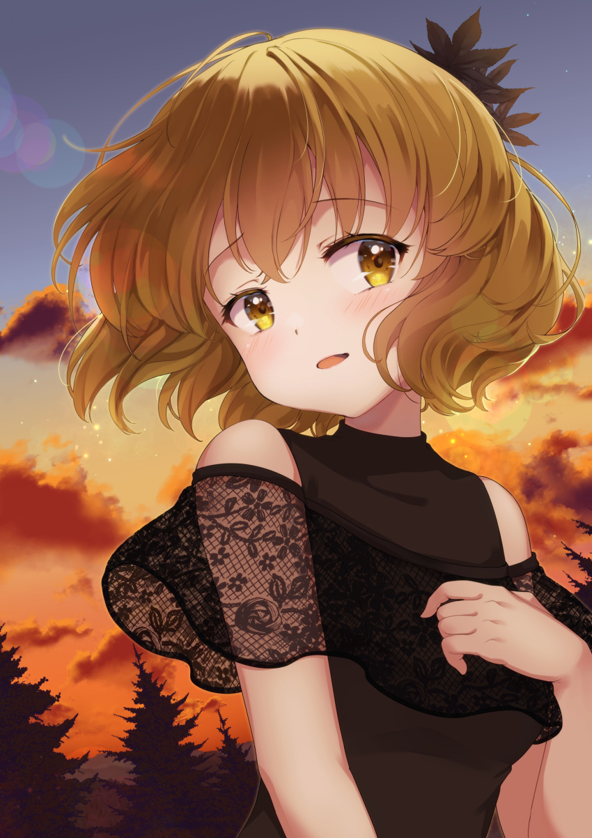 1girl aki_shizuha alternate_costume bangs bare_shoulders black_shirt blonde_hair blush clouds cloudy_sky commentary gradient_sky grey_sky hair_ornament hand_on_own_chest highres iris_anemone lace leaf_hair_ornament light_particles looking_at_viewer medium_hair nature open_mouth orange_sky raised_eyebrows shirt sky sleeveless sleeveless_shirt solo touhou tree upper_body yellow_eyes