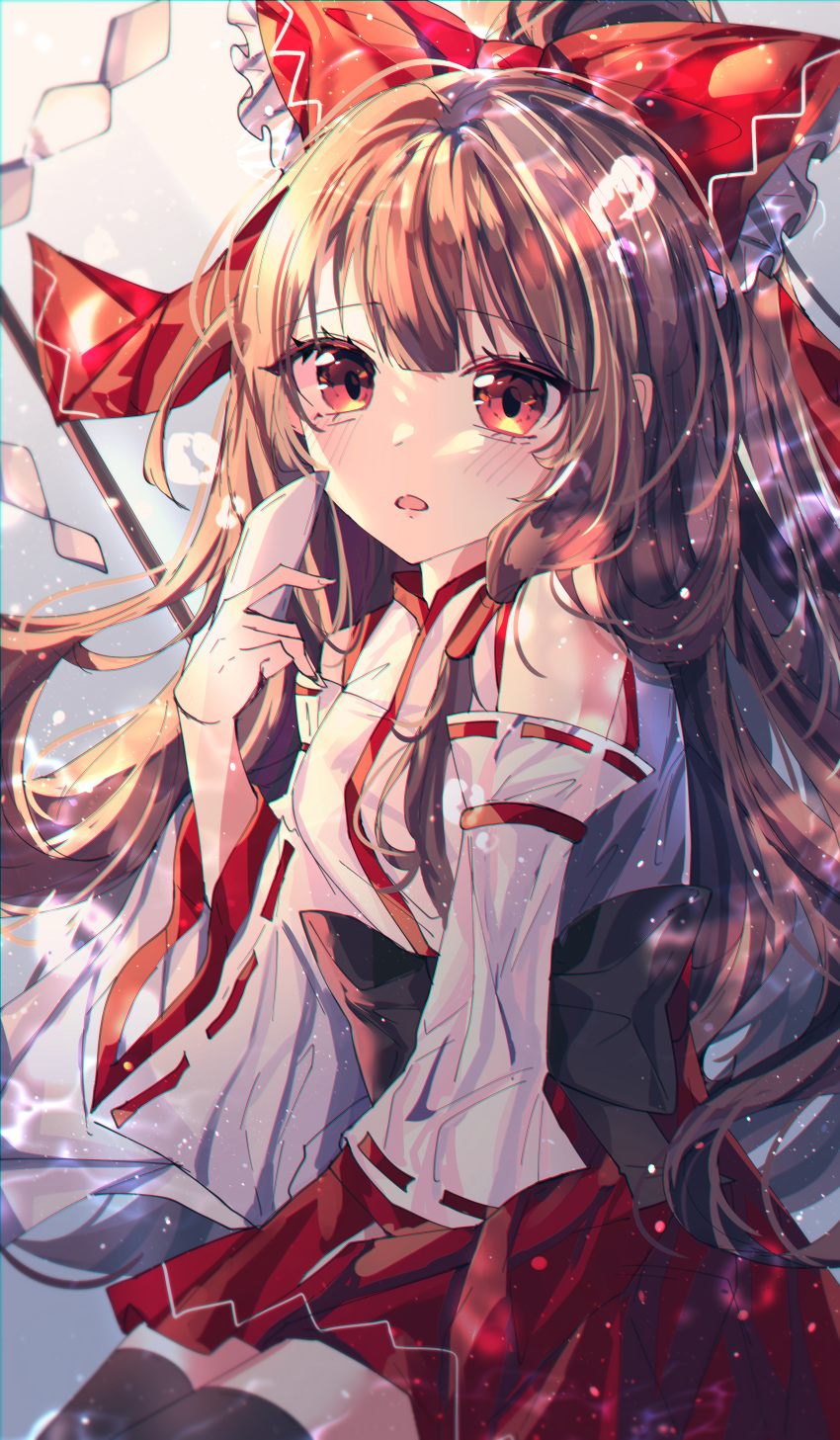 1girl absurdres black_bow blush bow detached_sleeves hair_bow hair_tubes hakurei_reimu highres huge_filesize japanese_clothes long_hair looking_at_viewer miko open_mouth red_bow red_eyes red_skirt sidelocks skirt solo touhou wide_sleeves wine_(2148_wine)