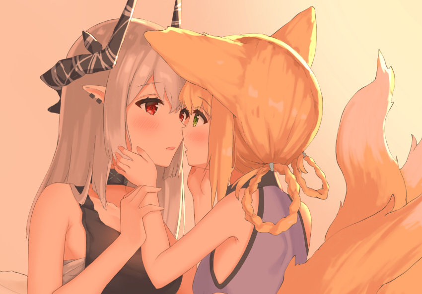 2girls animal_ears arknights bandages bangs bare_arms bare_shoulders black_choker black_tank_top blonde_hair blush choker commentary_request eye_contact eyebrows_visible_through_hair fox_ears fox_tail highres horns long_hair looking_at_another mudrock_(arknights) multiple_girls parted_lips pointy_ears red_eyes sarashi silver_hair suzuran_(arknights) tail tank_top upper_body yuetsu yuri