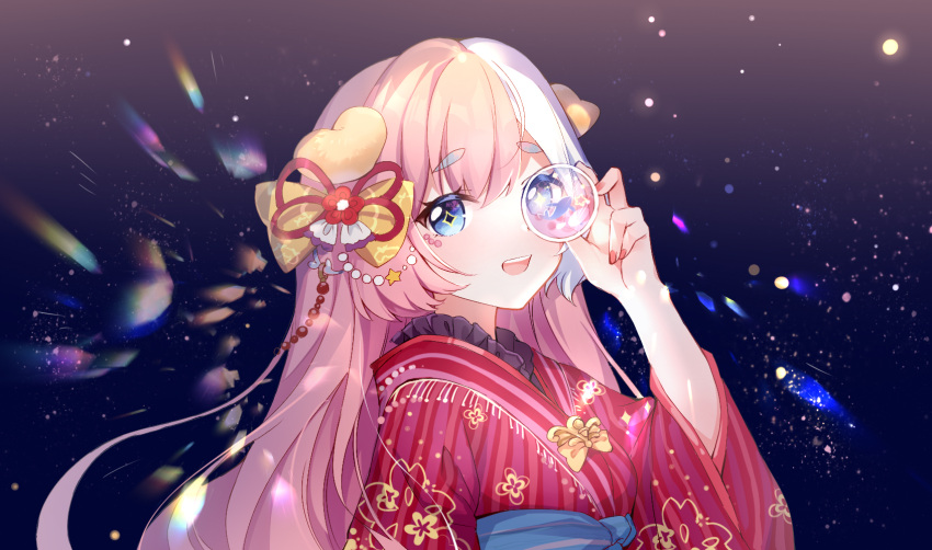 1girl bangs black_background blue_eyes bow breasts dress eyebrows_visible_through_hair gou_lianlian_dogface hair_bow hair_ornament hand_up highres holding japanese_clothes kimono long_hair looking_at_viewer multicolored_hair open_mouth original pink_hair red_dress sidelocks small_breasts symbol-shaped_pupils thick_eyebrows upper_teeth white_hair yellow_bow
