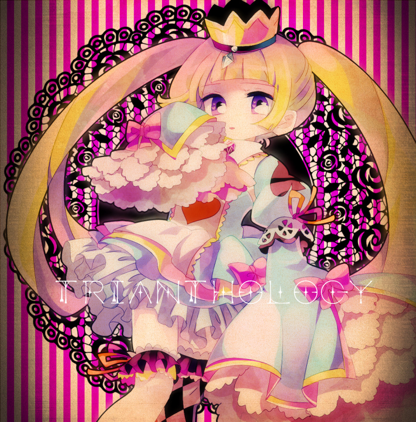 1girl alice_(trianthology) blonde_hair blue_dress crown doily dress frilled_dress frilled_sleeves frills highres juliet_sleeves long_hair long_sleeves momomotsu open_mouth orange_ribbon pink_ribbon puffy_sleeves ribbon sleeves_past_fingers sleeves_past_wrists socks solo striped striped_background thigh-highs trianthology_sanmenkyou_no_kuni_no_alice twintails vertical_stripes violet_eyes wide_sleeves yellow_headwear