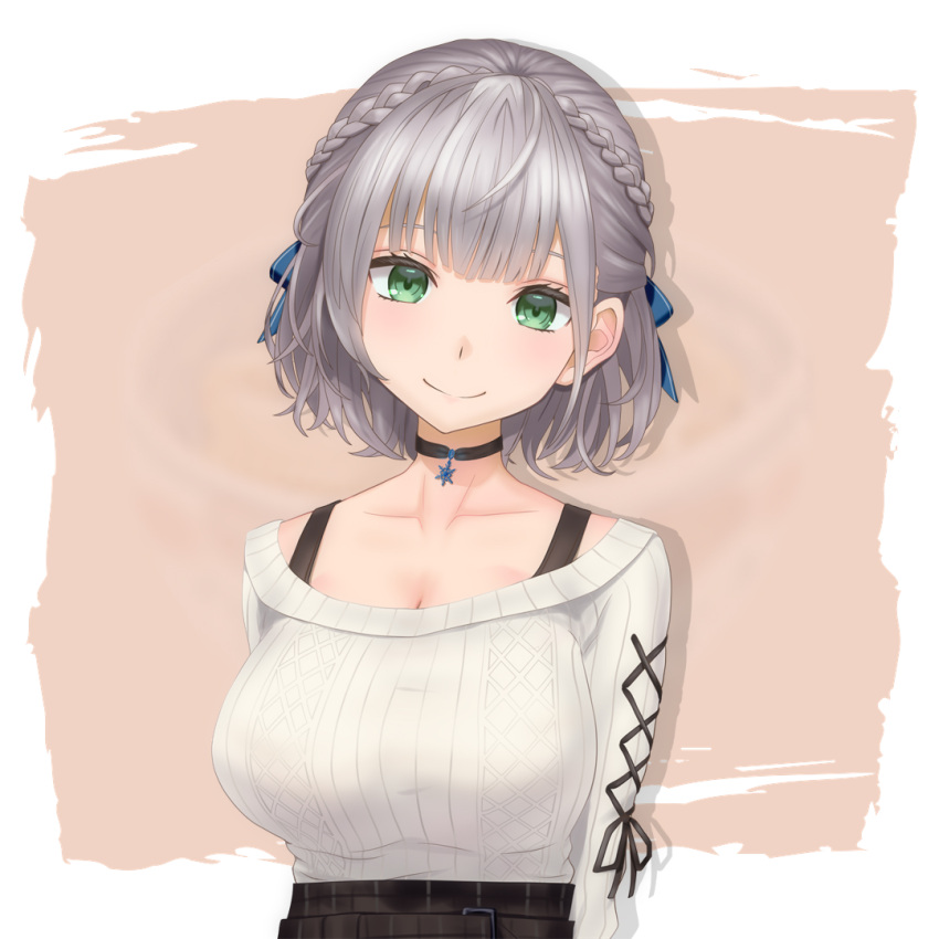 1girl arms_behind_back black_choker braid breasts choker closed_mouth collarbone crown_braid esuki eyelashes green_eyes grey_hair hair_ribbon half_updo high-waist_skirt hololive large_breasts looking_at_viewer off-shoulder_sweater off_shoulder pendant_choker ribbed_sweater ribbon shirogane_noel short_hair silver_hair skirt smile solo sweater upper_body virtual_youtuber white_sweater