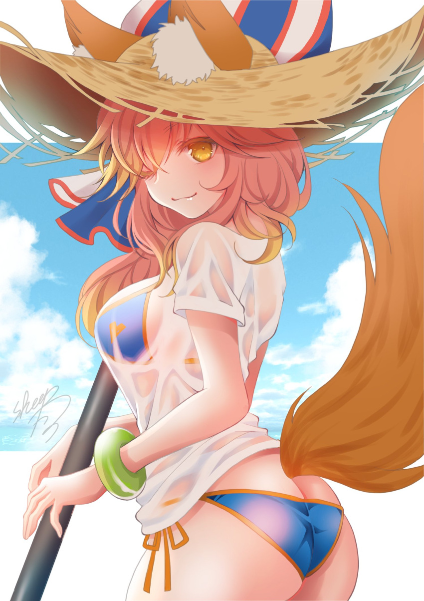 1girl animal_ears artist_name ass bangs beach_umbrella bikini blue_sky bracelet brown_headwear butt_crack closed_mouth clouds cloudy_sky day ears_through_headwear fate/grand_order fate_(series) fox_ears fox_tail from_behind gradient_hair hair_over_one_eye hat highres holding jewelry long_hair looking_at_viewer looking_back multicolored_hair orange_hair outside_border pink_hair see-through sheepd shirt short_sleeves side-tie_bikini signature sky smile solo standing straw_hat sun_hat swimsuit t-shirt tail tamamo_(fate)_(all) tamamo_no_mae_(swimsuit_lancer)_(fate) umbrella wet wet_clothes wet_shirt white_shirt yellow_eyes