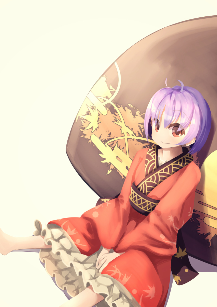 1girl ahoge barefoot beige_background between_legs bowl breasts closed_mouth eyebrows_visible_through_hair feet_out_of_frame hand_between_legs highres looking_at_viewer petticoat purple_hair red_eyes red_robe shaku_(syak_18) short_hair simple_background sitting small_breasts smile solo sukuna_shinmyoumaru touhou v_arms wide_sleeves