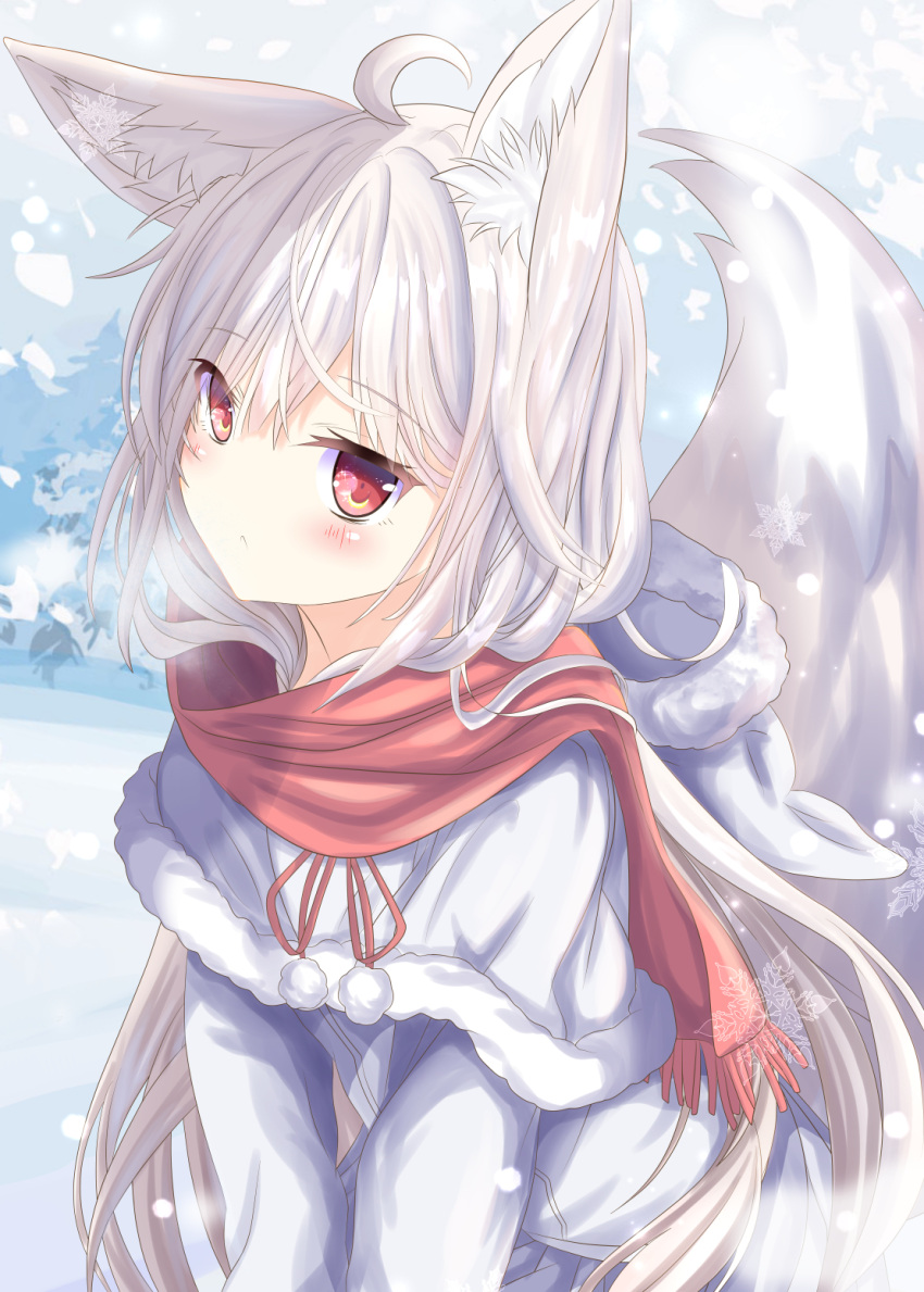 1girl ahoge animal_ear_fluff animal_ears aruka_(alka_p1) bangs blush capelet closed_mouth commentary_request eyebrows_visible_through_hair fox_ears fox_girl fox_tail fringe_trim fur-trimmed_capelet fur_trim hair_between_eyes highres jacket long_hair long_sleeves looking_at_viewer original red_eyes red_scarf scarf silver_hair snow snowing solo tail tail_raised very_long_hair white_capelet white_jacket