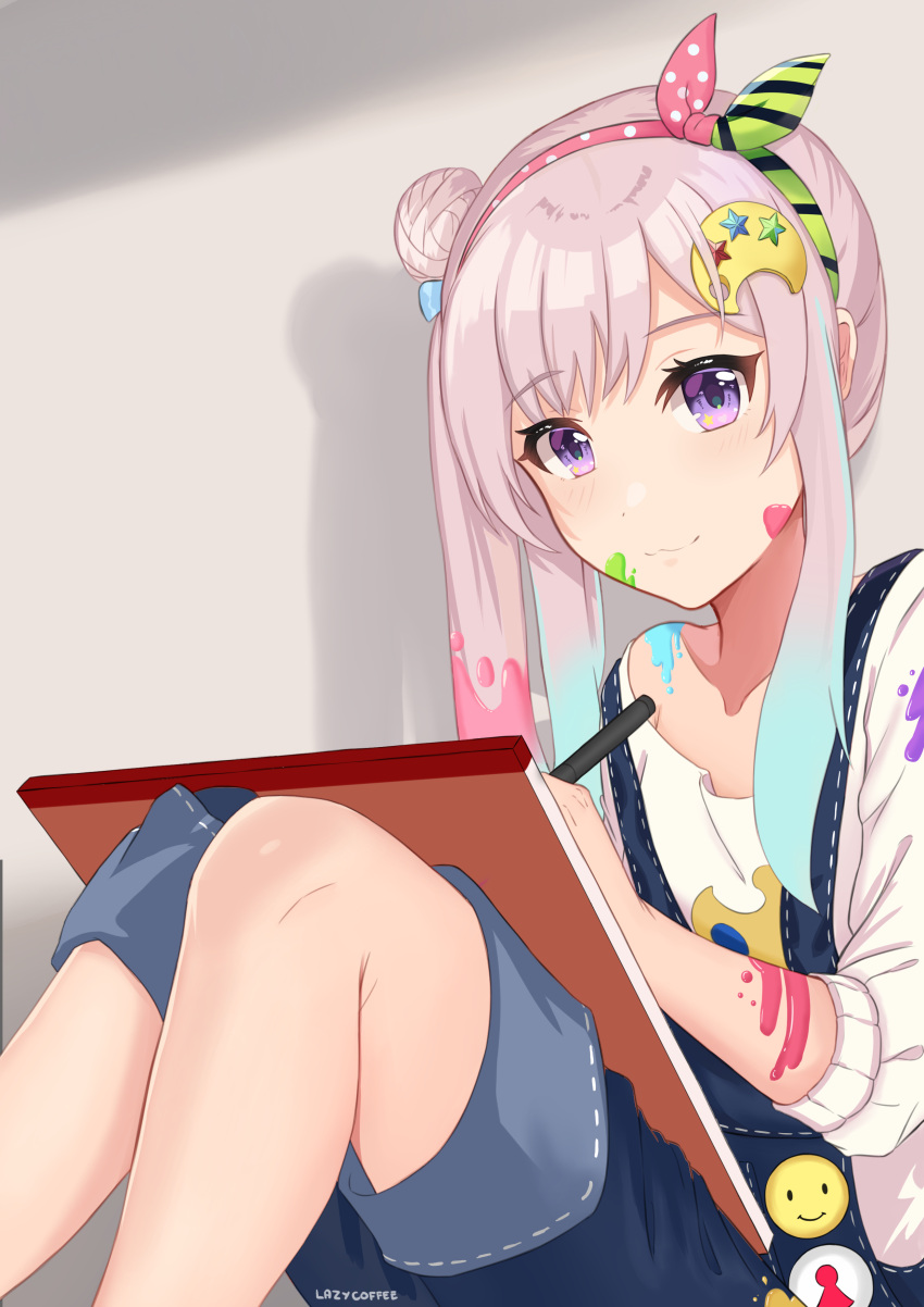 1girl absurdres airani_iofifteen bangs blue_hair bow drawing eyebrows_visible_through_hair gradient_hair hair_behind_ear hair_bow hair_bun highres holding holding_pen hololive hololive_indonesia lazycoffee_(wyen_iscordo) looking_at_viewer multicolored_hair overalls palette_hair_ornament pen pink_hair shadow side_ponytail sidelocks smile solo violet_eyes virtual_youtuber