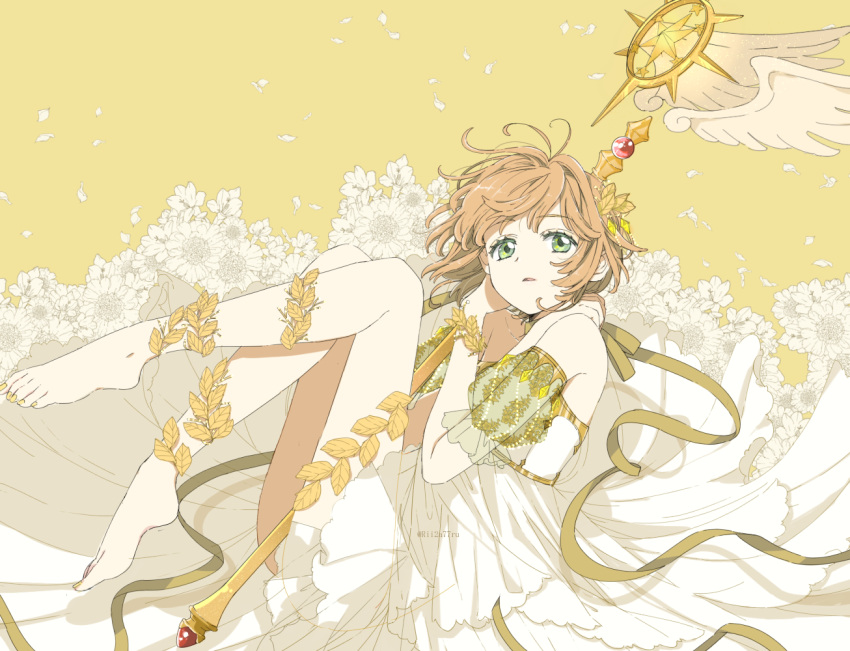 1girl arm_cuffs barefoot brown_hair cardcaptor_sakura commentary dress eyebrows_visible_through_hair eyelashes flower frilled_dress frills full_body gold_trim green_eyes hair_ornament holding holding_staff kinomoto_sakura leaf looking_afar parted_lips ribbon rii2a77ru see-through short_hair simple_background solo staff tagme twitter_username wand white_dress white_flower white_wings wings yellow_background yellow_ribbon yellow_theme yume_no_tsue