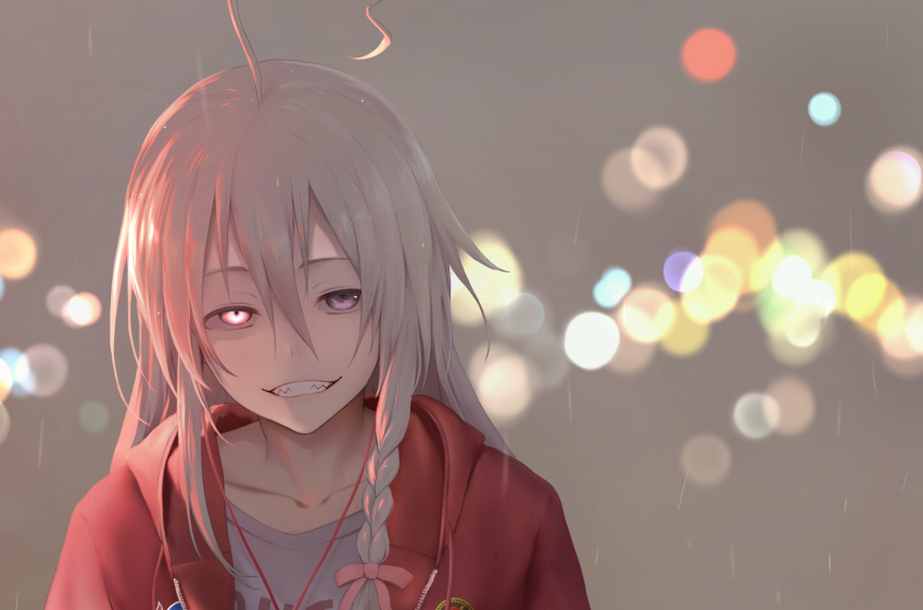 1girl collarbone fog glowing glowing_eye gobi_(sobmobink) grey_hair grey_shirt highres hood hoodie hoshi_shouko idolmaster idolmaster_cinderella_girls pink_ribbon rain red_hoodie ribbon sharp_teeth shirt smile solo teeth violet_eyes