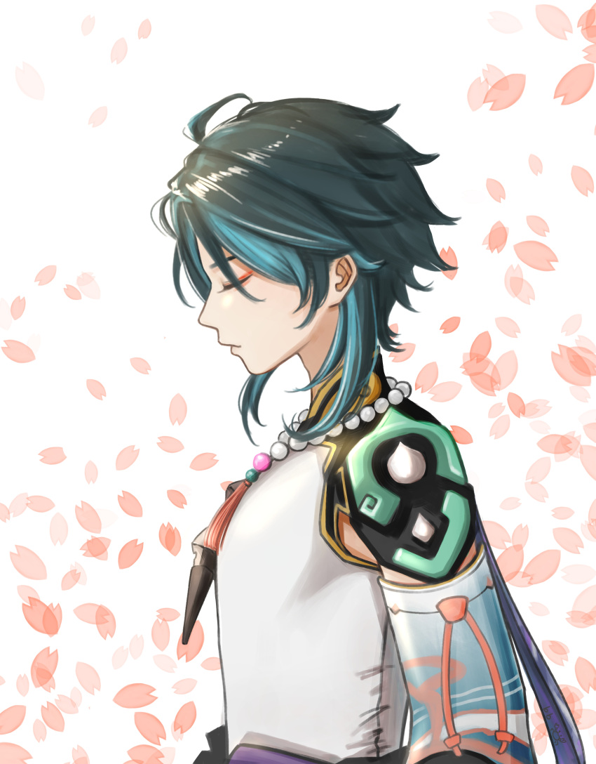 1boy absurdres ahoge bangs bead_necklace beads black_hair closed_eyes closed_mouth detached_sleeves from_side genshin_impact green_hair highres jewelry keikeilo long_hair male_focus multicolored_hair necklace petals shoulder_pads shoulder_spikes simple_background solo spikes tassel xiao_(genshin_impact)