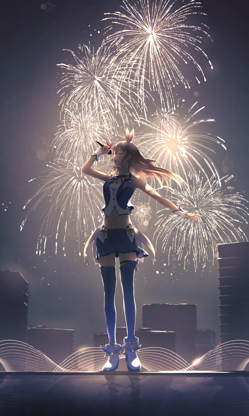 1girl absurdres backlighting blue_legwear blue_skirt blue_vest brown_hair building city cityscape closed_eyes cropped_shirt fireworks full_body glass hair_ornament hand_up highres holding holding_microphone hologram hololive kuroi_enpitsu lens_flare long_hair microphone music navel night open_mouth outdoors outstretched_arm reflection rooftop shirt singing skirt sleeveless sleeveless_shirt solo thigh-highs tokino_sora vest virtual_youtuber wrist_cuffs