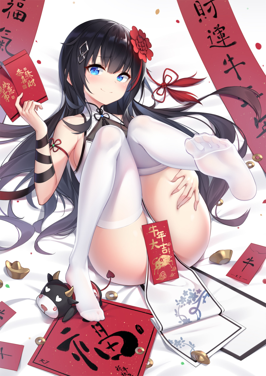 1girl armpit_crease ass bare_shoulders black_hair black_ribbon blue_eyes breasts china_dress chinese_clothes closed_mouth dress feet flower hair_flower hair_ornament hand_on_own_thigh hand_up highres holding k.t.cube legs_up long_hair looking_at_viewer lying medium_breasts no_shoes on_back original pelvic_curtain ribbon sleeveless sleeveless_dress smile solo thigh-highs thighs white_dress white_legwear
