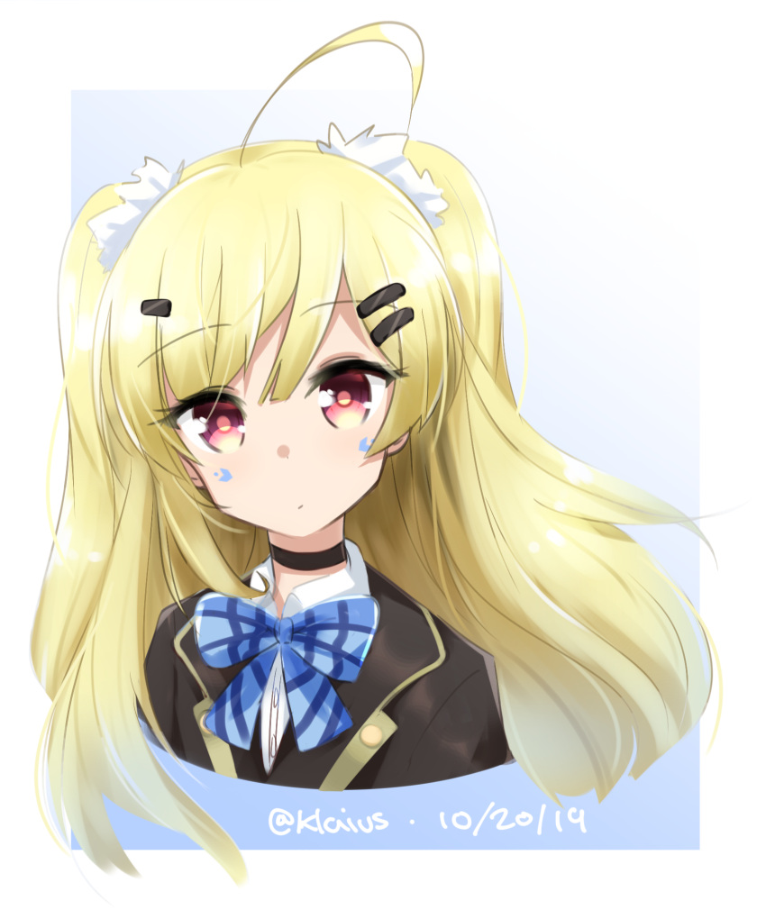 1girl ahoge azur_lane black_choker blonde_hair blue_background blue_bow blue_neckwear border bow bowtie brown_jacket choker closed_mouth dated eldridge_(azur_lane) facial_mark gradient gradient_background hair_ornament hair_scrunchie hairclip head_tilt highres jacket klaius looking_at_viewer red_eyes school_uniform scrunchie solo twintails twitter_username upper_body white_border