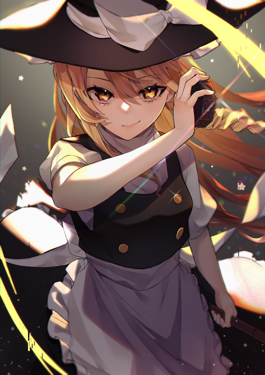 1girl absurdres apron black_headwear black_skirt black_vest blonde_hair blurry bow breasts buttons closed_mouth commentary_request depth_of_field diffraction_spikes floating_hair glint gradient gradient_background grey_background hair_between_eyes hat hat_bow highres holding huge_filesize kappa_mame kirisame_marisa long_hair looking_at_viewer mini-hakkero puffy_short_sleeves puffy_sleeves shirt short_sleeves simple_background skirt small_breasts smile solo star_(symbol) touhou upper_body very_long_hair vest white_apron white_bow white_shirt witch_hat yellow_eyes
