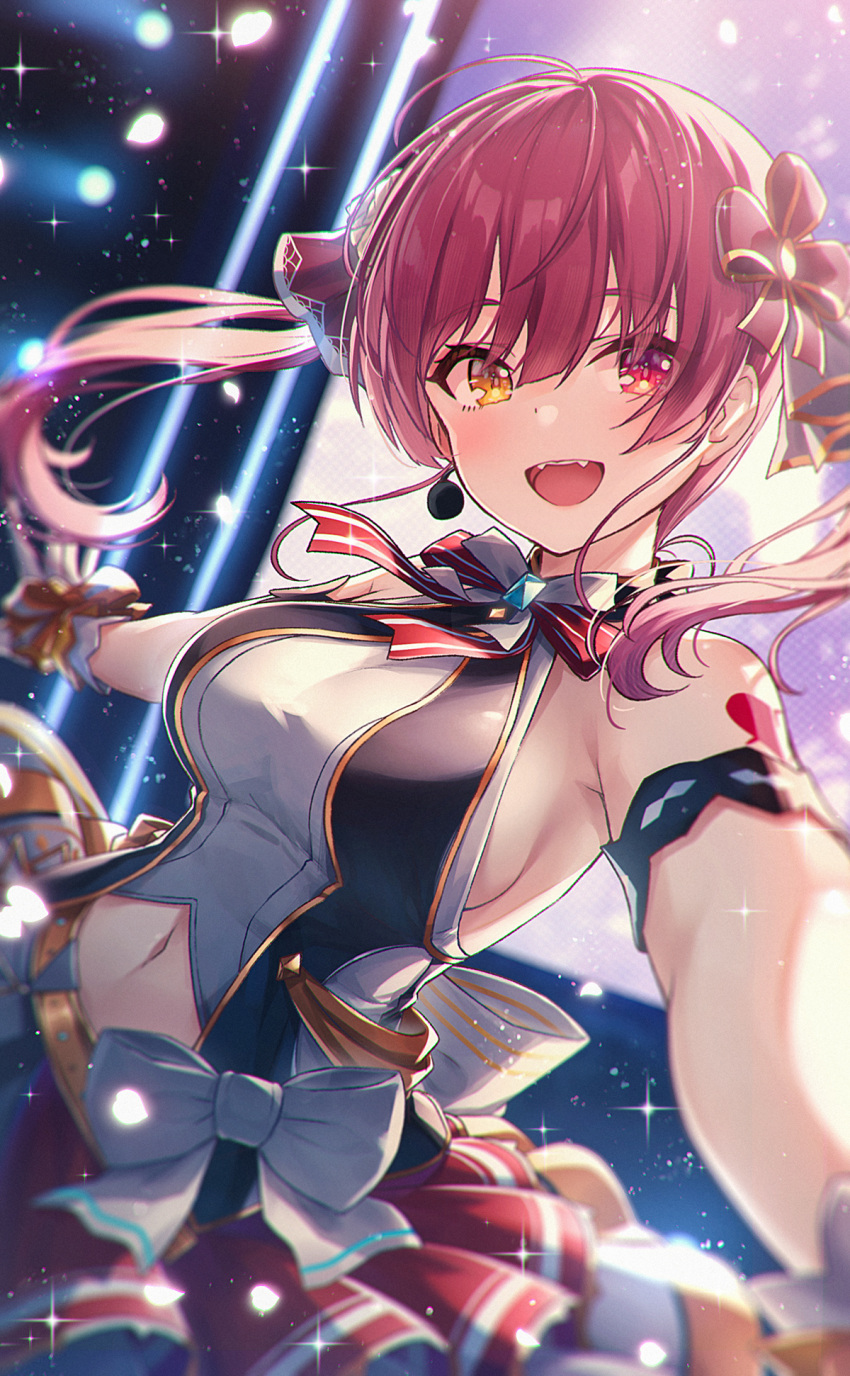 1girl :d arm_strap bangs bare_shoulders breasts chihiro_ayaka eyebrows_visible_through_hair fangs gloves hair_between_eyes hair_ornament hair_ribbon headset heterochromia highres hololive houshou_marine large_breasts long_hair looking_at_viewer microphone navel open_mouth outstretched_arms red_eyes red_ribbon redhead ribbon sideboob smile solo sparkle twintails white_gloves white_ribbon yellow_eyes