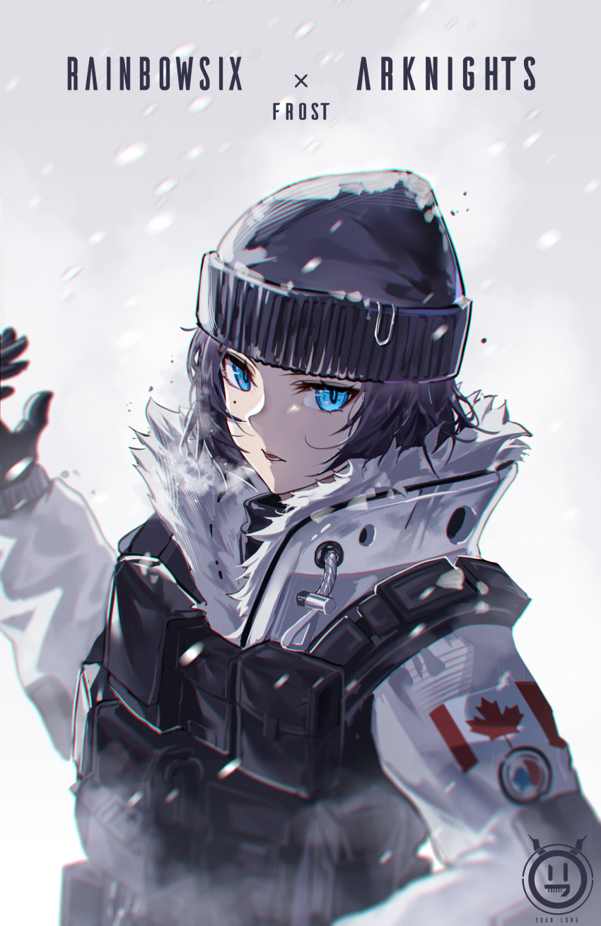 1girl absurdres arknights artist_name black_hair blue_eyes breath canadian_flag character_name chinese_commentary coat copyright_name frost_(rainbow_six_siege) fur-trimmed_coat fur_trim gloves hand_up highres long_sleeves military mole mole_under_eye rainbow_six_siege short_hair snow snowing solo tactical_clothes vest woollen_cap yuan_long