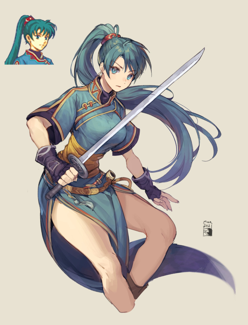 1girl aqua_hair bangs blue_dress blue_eyes commentary cropped_legs dress fire_emblem fire_emblem:_the_blazing_blade grey_background highres holding holding_sword holding_weapon long_hair looking_at_viewer lyn_(fire_emblem) pelvic_curtain ponytail sash short_sleeves simple_background solo sword thighs velahka very_long_hair weapon yellow_sash