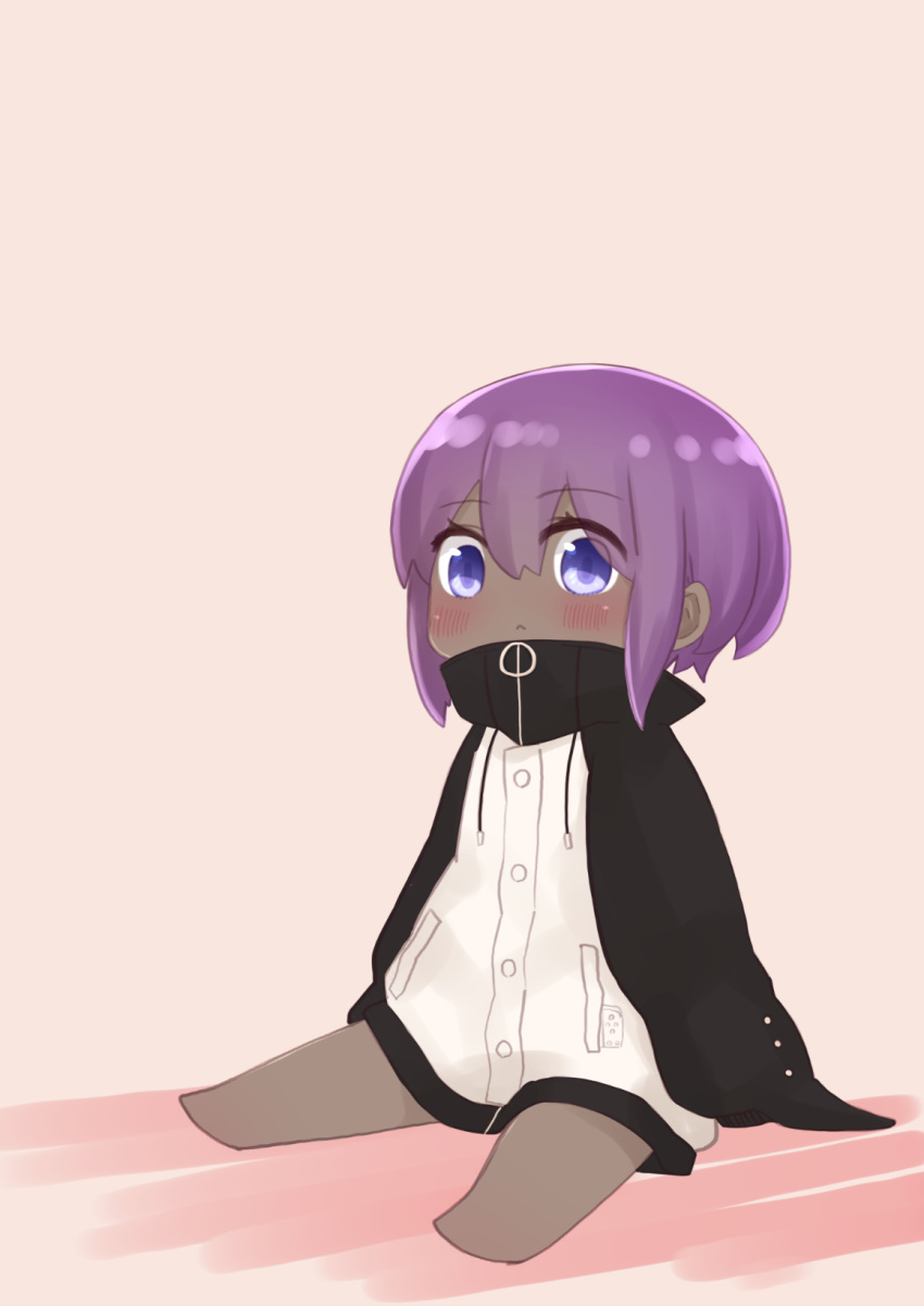 1girl :&lt; bangs barefoot blush brown_background chibi closed_mouth cosplay dark_skin dark-skinned_female eyebrows_visible_through_hair fate/prototype fate/prototype:_fragments_of_blue_and_silver fate_(series) hair_between_eyes hassan_of_serenity_(fate) high_collar highres i.u.y jacket long_sleeves looking_at_viewer meltryllis_(fate) meltryllis_(swimsuit_lancer)_(fate) meltryllis_(swimsuit_lancer)_(fate)_(cosplay) purple_hair sitting sleeves_past_fingers sleeves_past_wrists solo violet_eyes white_jacket
