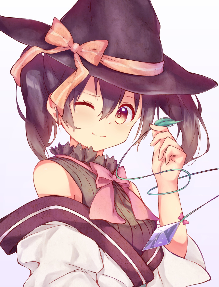 1girl absurdres bangs bare_shoulders black_hair black_headwear black_shirt blush bow bowtie buttons closed_mouth collared_shirt commentary_request cropped_torso eyebrows_visible_through_hair from_side gem gradient_eyes hair_between_eyes hat hat_bow head_tilt highres japanese_clothes kimono light_blush light_smile looking_at_viewer medium_hair multicolored multicolored_eyes off_shoulder one_eye_closed pink_bow pink_neckwear pizza_(artist) shirt sleeveless sleeveless_shirt smile solo striped striped_shirt twintails upper_body urara_meirochou vertical-striped_shirt vertical_stripes violet_eyes white_background white_kimono witch witch_hat yellow_eyes yukimi_koume