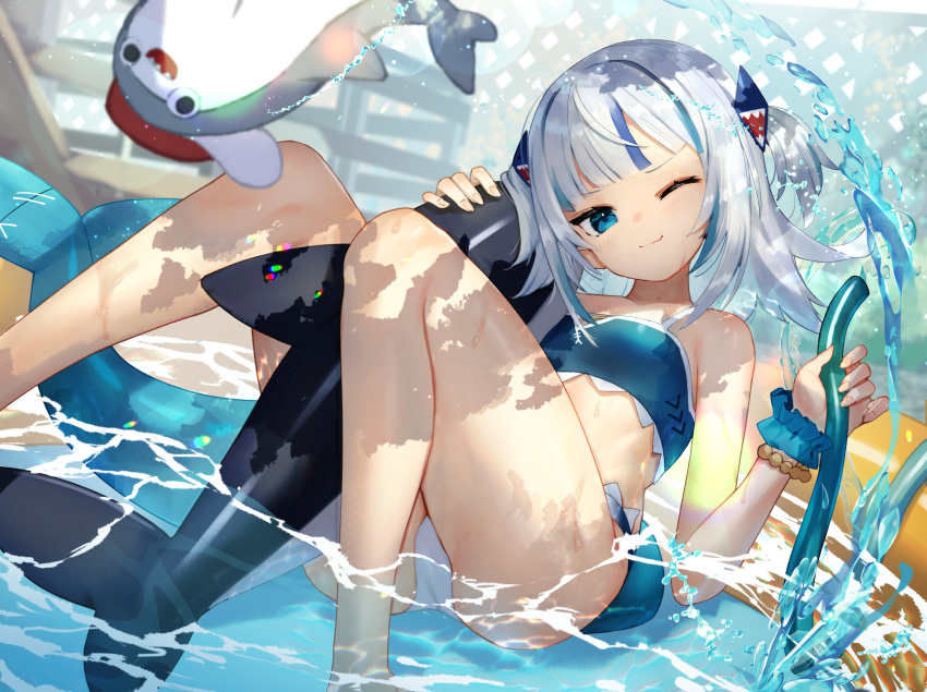 1girl bloop_(gawr_gura) blue_eyes blue_hair commentary fang fish_tail flat_chest gawr_gura hair_ornament highres holding_hose hololive hololive_english hose inflatable_shark inflatable_toy looking_at_viewer multicolored_hair one_eye_closed one_side_up scrunchie shark_hair_ornament shark_tail short_hair sitting skin_fang smile streaked_hair sukocchi swimsuit tail virtual_youtuber wading_pool water white_hair wrist_scrunchie
