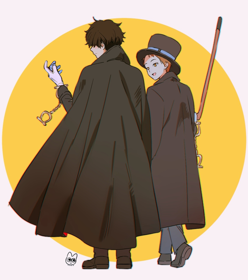 2boys :d alternate_costume artist_logo bangs black_cape black_headwear brown_eyes brown_footwear brown_hair cape commentary_request cuffs from_behind fukube_satoshi gloves hair_over_one_eye handcuffs hat highres holding hyouka looking_at_another male_focus mery_(yangmalgage) multiple_boys open_mouth oreki_houtarou shoes short_hair smile top_hat two-tone_background very_short_hair white_background white_gloves yellow_background