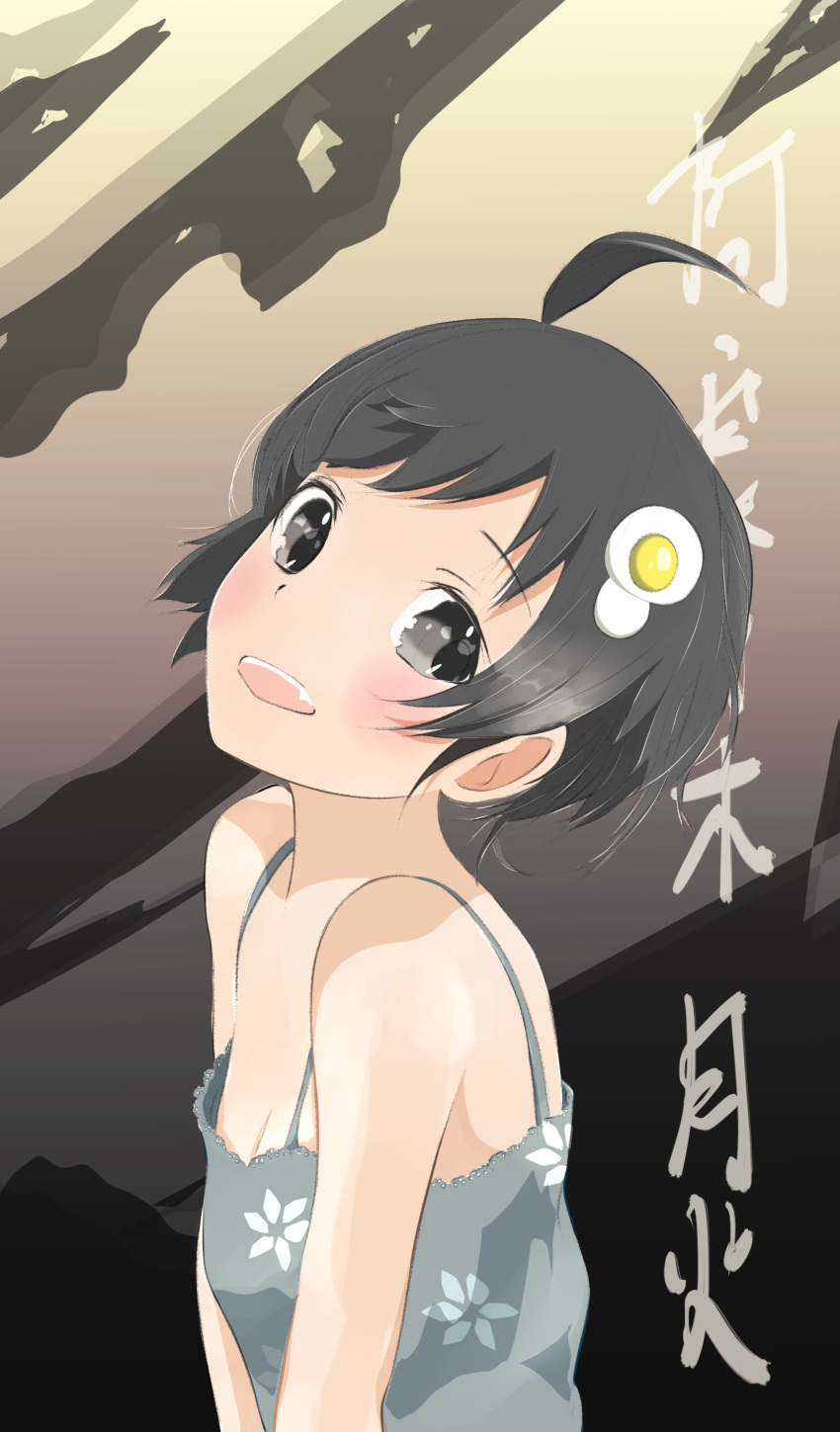 absurdres ahoge araragi_tsukihi bangs bare_shoulders black_eyes black_hair blush breasts brown_background camisole character_name commentary egg_hair_ornament floral_print food_themed_hair_ornament hair_ornament hair_strand highres looking_at_viewer looking_up monogatari_(series) open_mouth short_hair small_breasts smile tomoru_(pmjk4434) translated upper_body upper_teeth v_arms