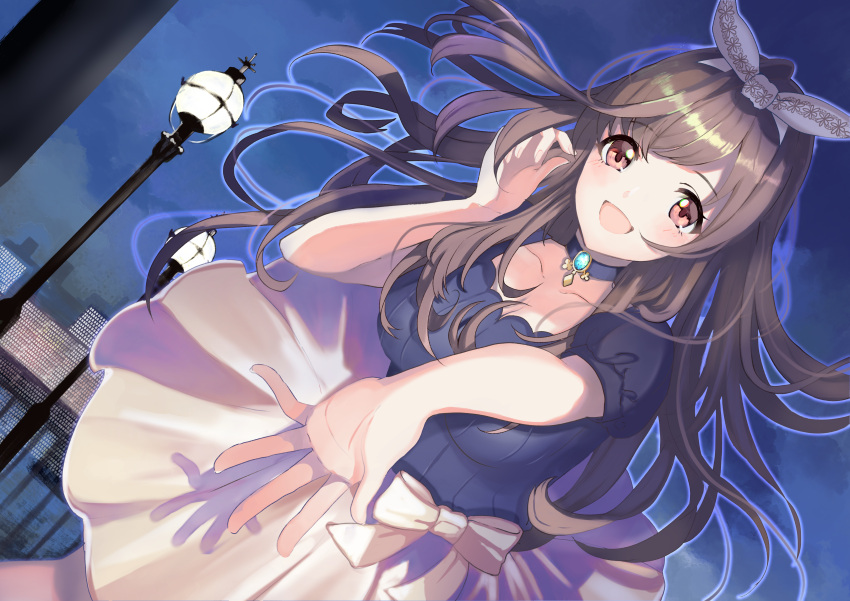 1girl absurdres bangs black_shirt bow brown_hair choker collarbone eyebrows_visible_through_hair hair_bow highres idolmaster idolmaster_shiny_colors lamppost long_hair looking_at_viewer om_otk open_mouth outdoors outstretched_arm pleated_skirt shirt skirt solo tsukioka_kogane white_skirt