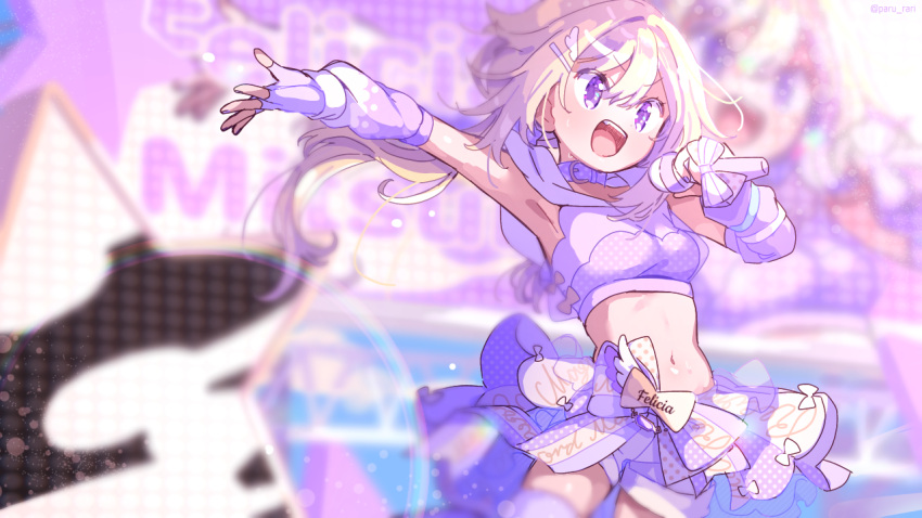 1girl alternate_costume armpits blonde_hair blurry blurry_background breasts capelet character_name choker contrapposto cowboy_shot crop_top detached_sleeves dot_nose eyebrows_visible_through_hair facing_viewer fingerless_gloves gloves hair_between_eyes hair_ornament hairclip holding holding_microphone idol idol_clothes lens_flare light_particles looking_afar magia_record:_mahou_shoujo_madoka_magica_gaiden mahou_shoujo_madoka_magica microphone midriff mitsuki_felicia music navel open_mouth outstretched_arm paru_rari purple_capelet purple_choker purple_gloves purple_shorts screen shorts singing small_breasts solo soul_gem stage sweat thigh-highs violet_eyes waist_bow waist_cape wing_hair_ornament zettai_ryouiki