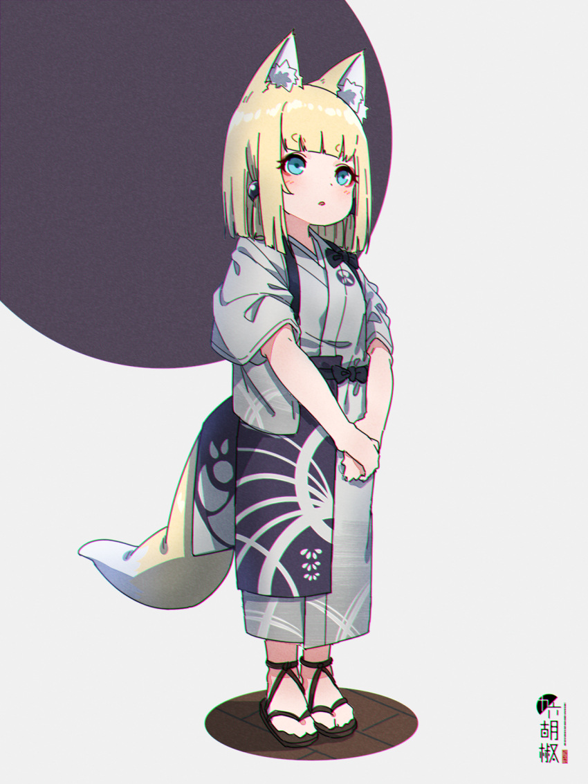 1girl :o animal_ear_fluff animal_ears bangs black_footwear blonde_hair blue_eyes blunt_bangs blush commentary_request eyebrows_visible_through_hair fox_ears fox_girl fox_tail full_body grey_background grey_kimono hands_together highres japanese_clothes kimono kuro-chan_(kuro_kosyou) kuro_kosyou original own_hands_together parted_lips purple_background sandals short_eyebrows short_sleeves solo standing tail tasuki thick_eyebrows two-tone_background wide_sleeves