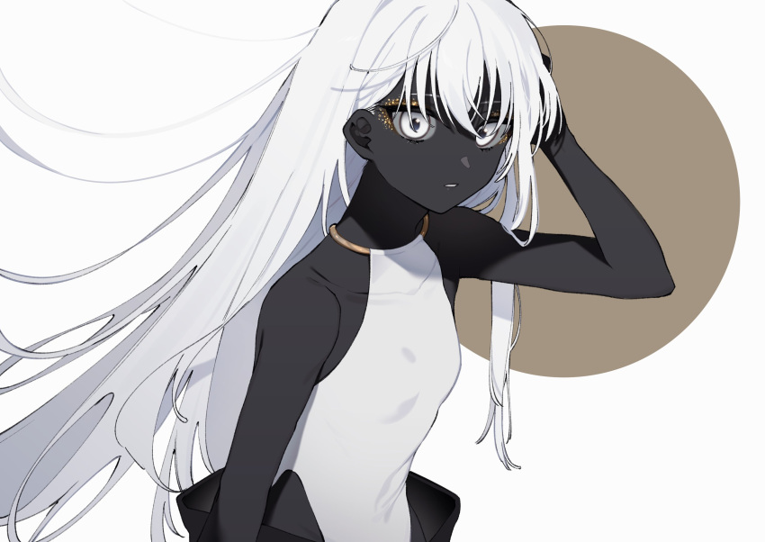 1girl brown_background dark_skin eyeshadow flat_chest hand_on_own_head highres leotard long_hair looking_at_viewer makeup naomato original parted_lips solo two-tone_background upper_body very_dark_skin very_long_hair white_background white_eyes white_hair white_leotard